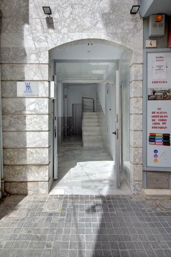 Wanderlust Malaga Apartamentos Atico Luaran gambar